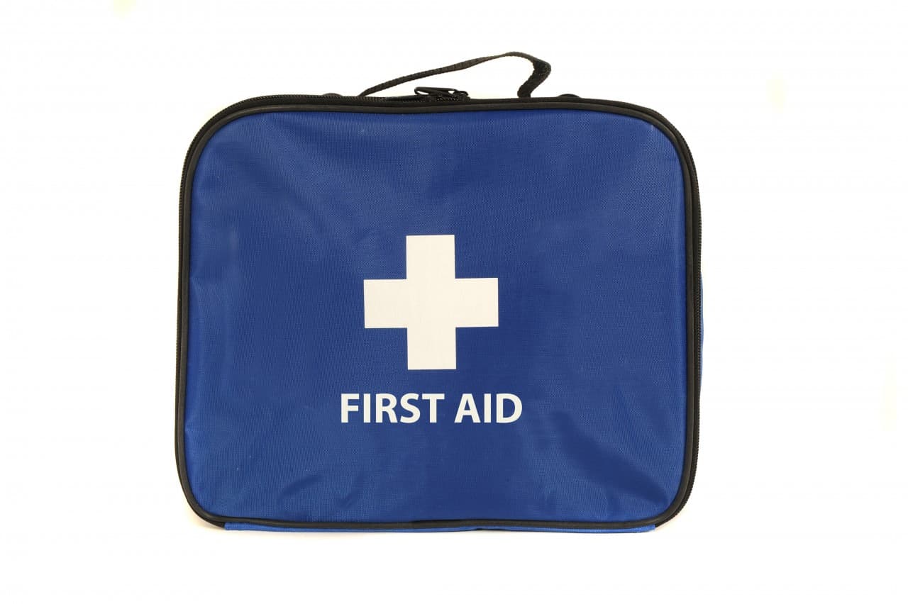 First Aid Shoulder / Grab Sports Bag
